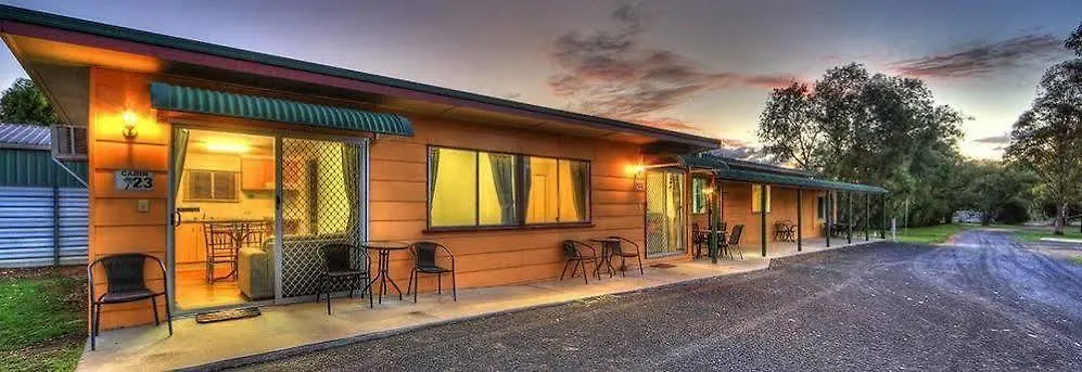 Kahlers Oasis Caravan Park Warwick Hotel